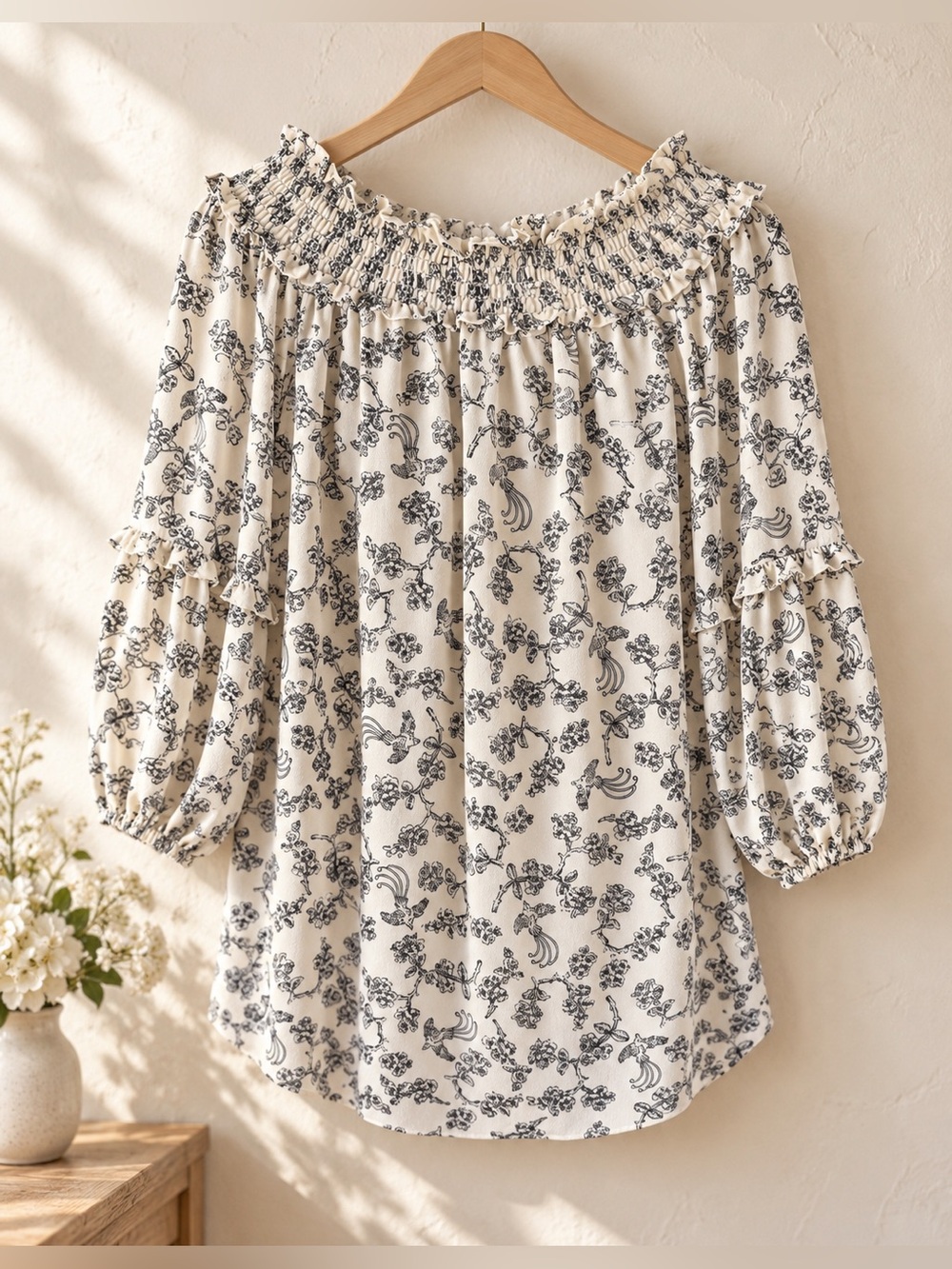Max Studio Cream & Black Floral Smocked Ruffle Blouse Small